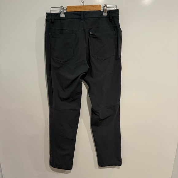 Lululemon ABC Pant Classic - Picture 4 of 8